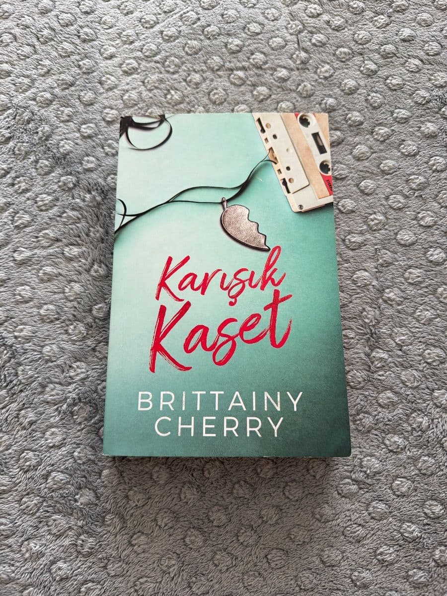 Karisik Kaset - Brittainy Cherry ikinci el kitap