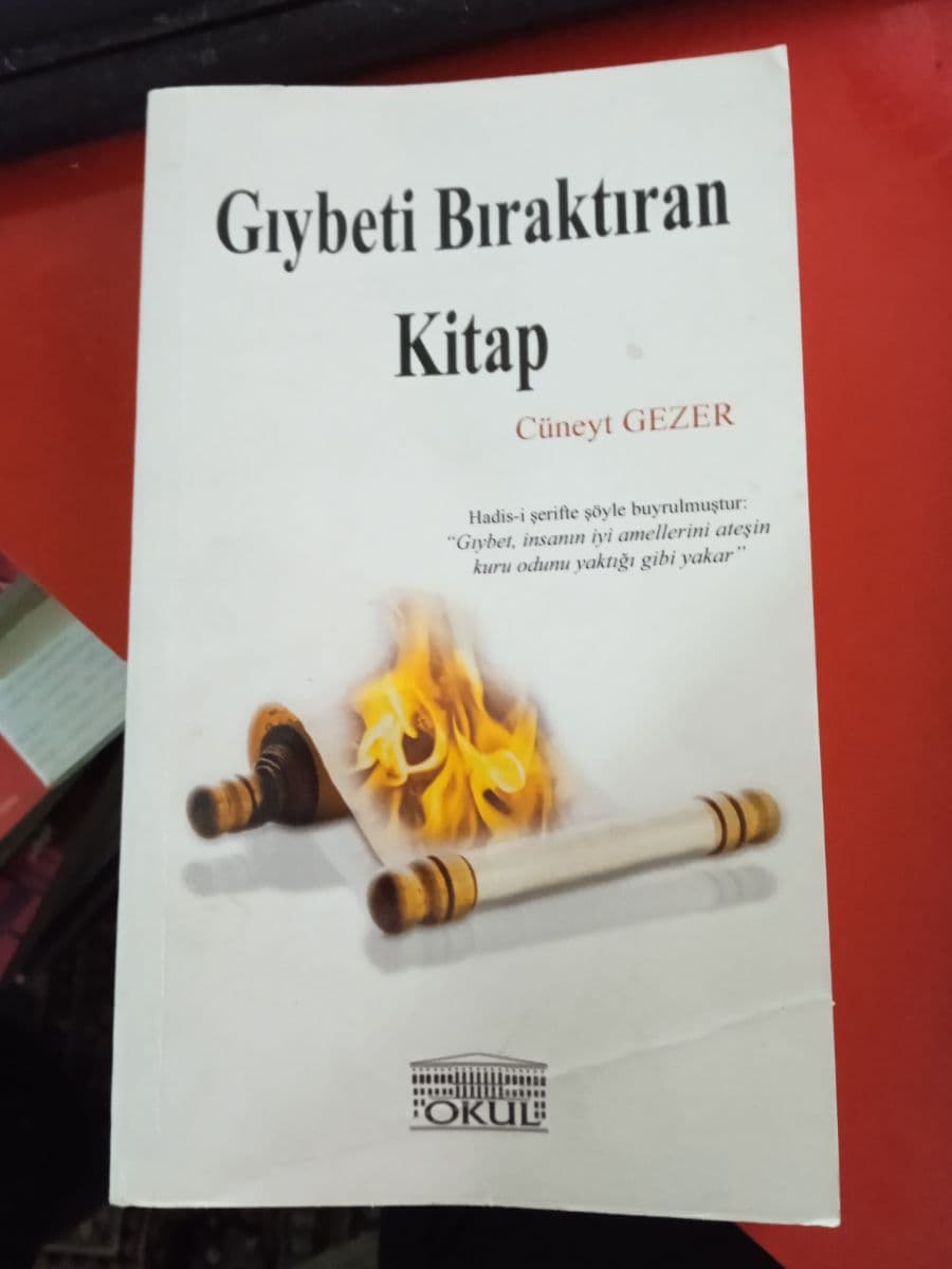 Gıybeti bıraktıran kitap - Cüneyt Gezer ikinci el kitap