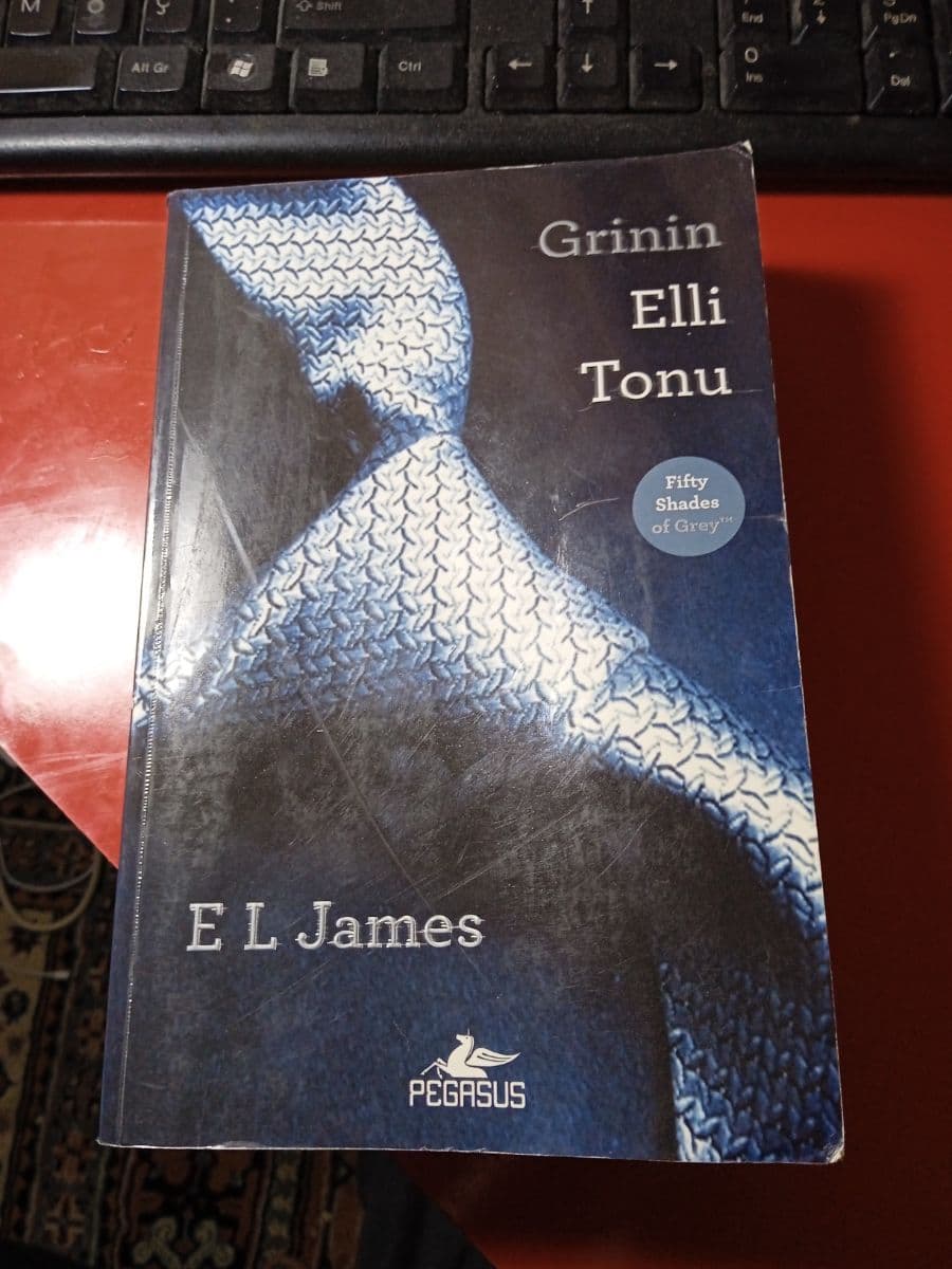 Grinin Elli Tonu - E. L. James ikinci el kitap